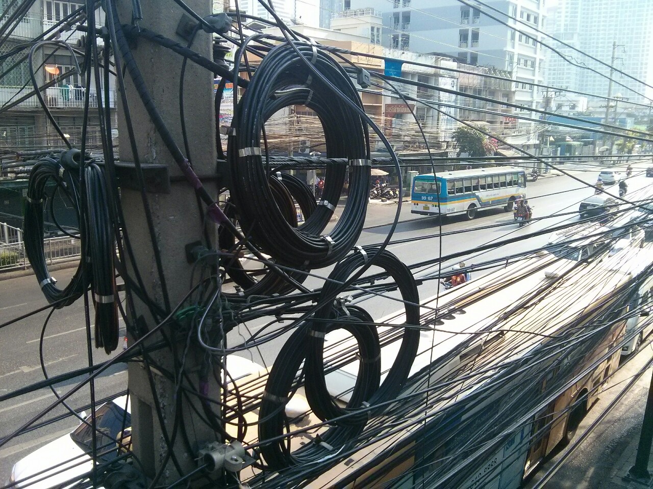 tabled mass of cabling in a Bangkok street